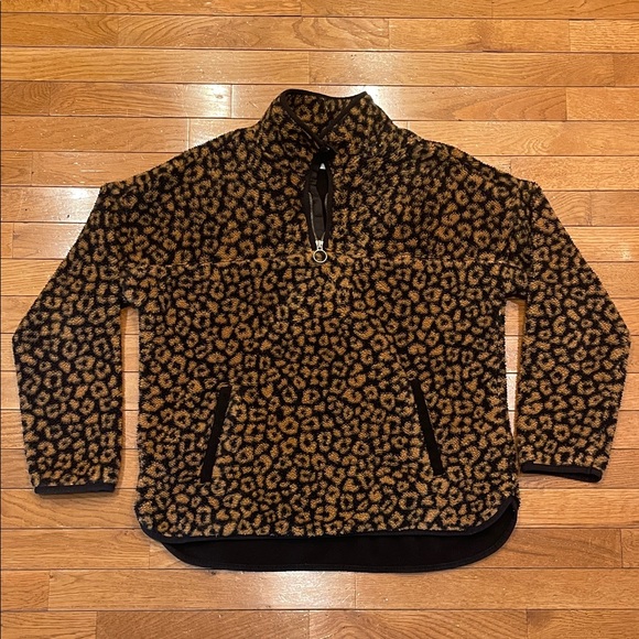 Time and Tru Black/Brown Leopard print 1/4 Zip Fleece Pullover Size Medium(8-10) - Picture 1 of 7